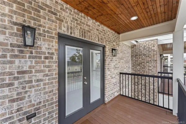 $1,088,000 | 400 10th Street, Lake Charles, LA 70601