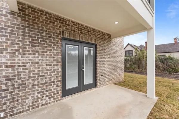 $1,088,000 | 400 10th Street, Lake Charles, LA 70601