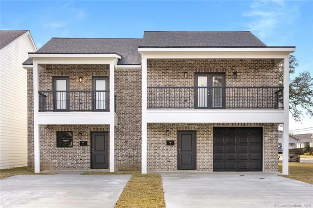 $1,088,000 | 400 10th Street, Lake Charles, LA 70601