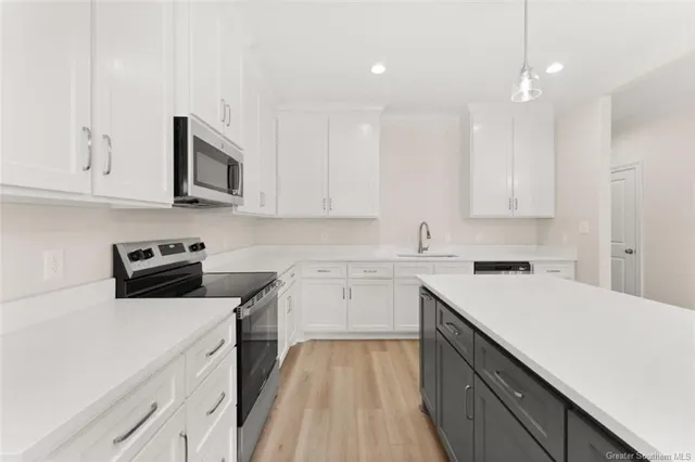 $1,088,000 | 400 10th Street, Lake Charles, LA 70601