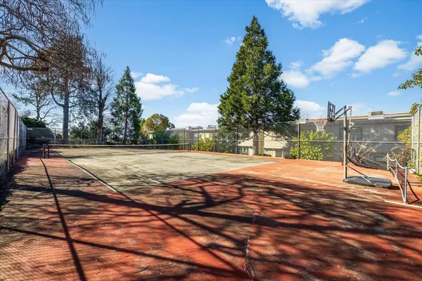 $374,900 | 228 Foresthill Avenue, Unit B, Auburn, CA 95603