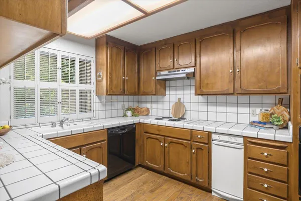 $374,900 | 228 Foresthill Avenue, Unit B, Auburn, CA 95603