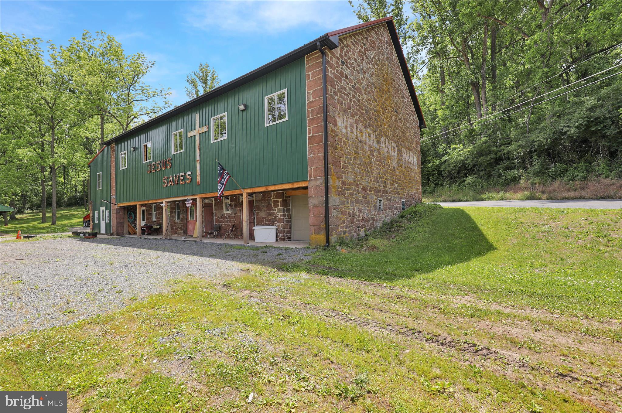 34 Westley Road Mohnton, PA 19540 - Photo 14 of 28 360_4796