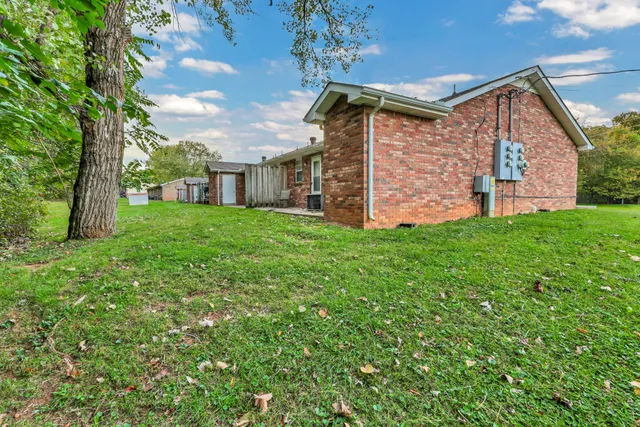 $730,000 | 344 Dupuis Drive, Clarksville, TN 37042