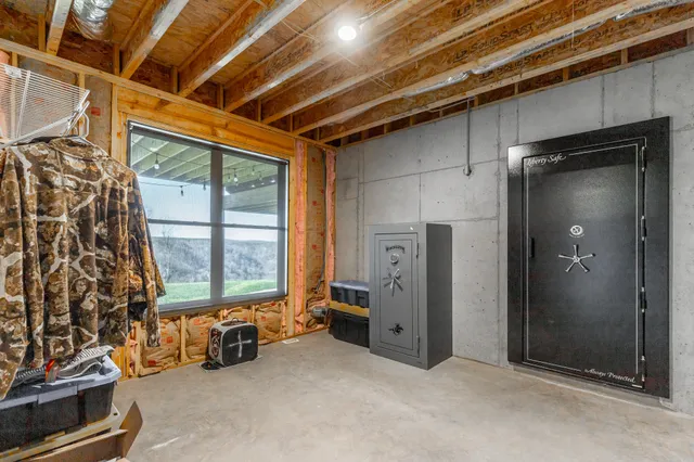 $1,550,000 | 557 High Point Lane, Jasper, TN 37347