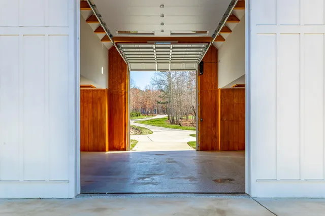 $1,550,000 | 557 High Point Lane, Jasper, TN 37347