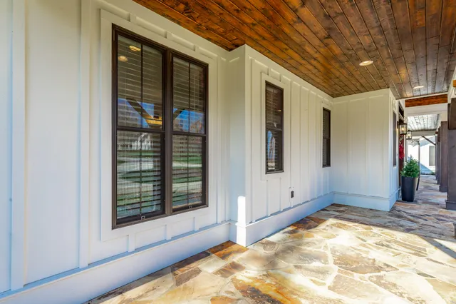 $1,550,000 | 557 High Point Lane, Jasper, TN 37347