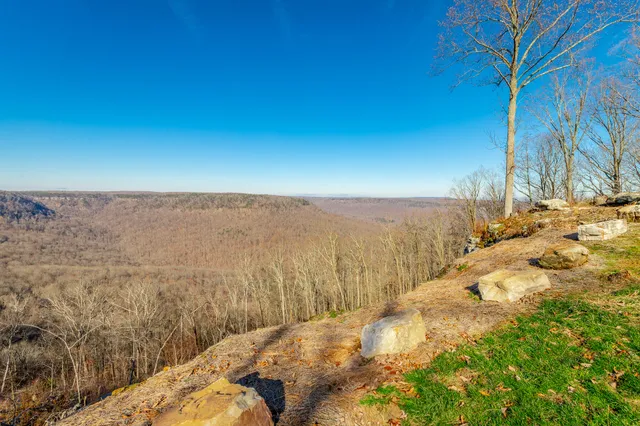 $1,550,000 | 557 High Point Lane, Jasper, TN 37347