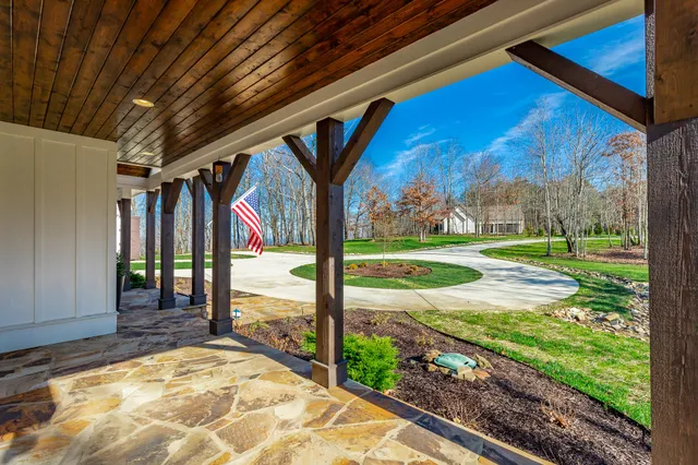 $1,550,000 | 557 High Point Lane, Jasper, TN 37347