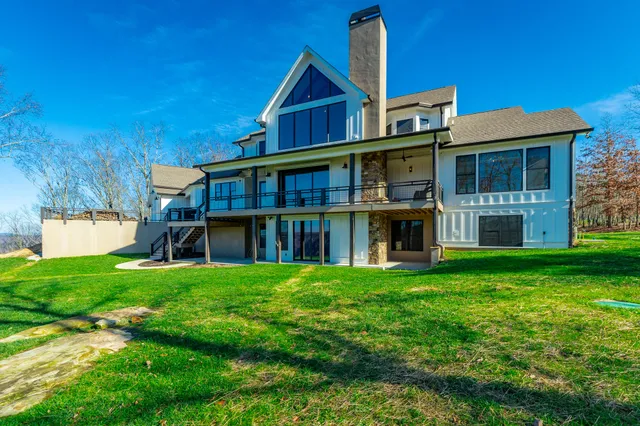 $1,550,000 | 557 High Point Lane, Jasper, TN 37347