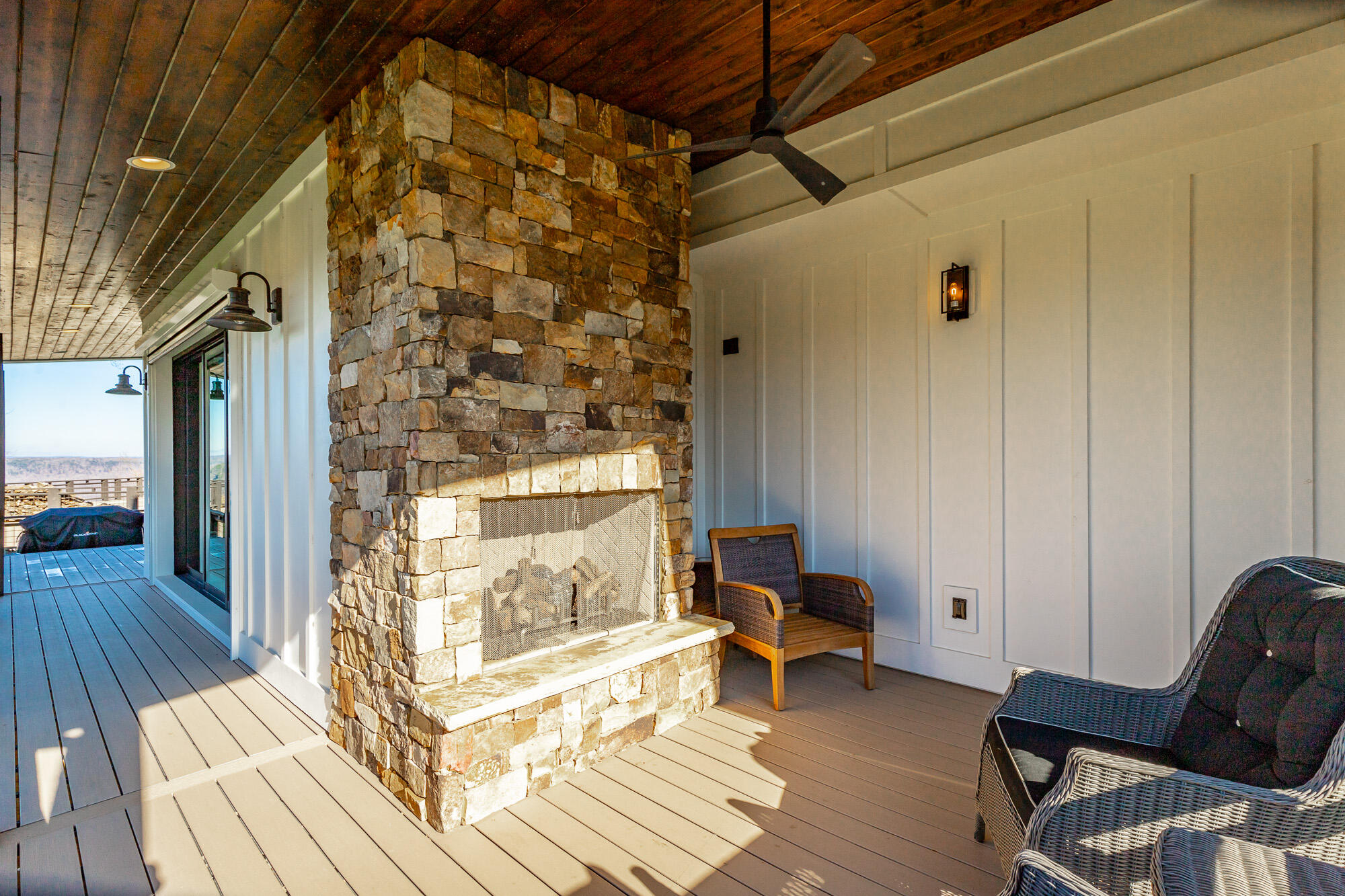 557 High Point Lane Jasper, TN 37347 - Photo 175 of 209 557 High Point Lane HD-193