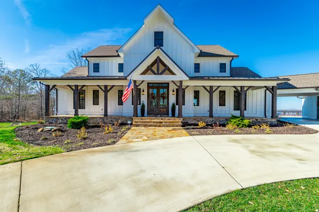 $1,550,000 | 557 High Point Lane, Jasper, TN 37347