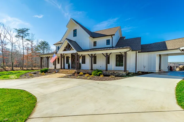 $1,550,000 | 557 High Point Lane, Jasper, TN 37347