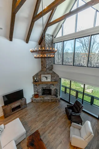 $1,550,000 | 557 High Point Lane, Jasper, TN 37347