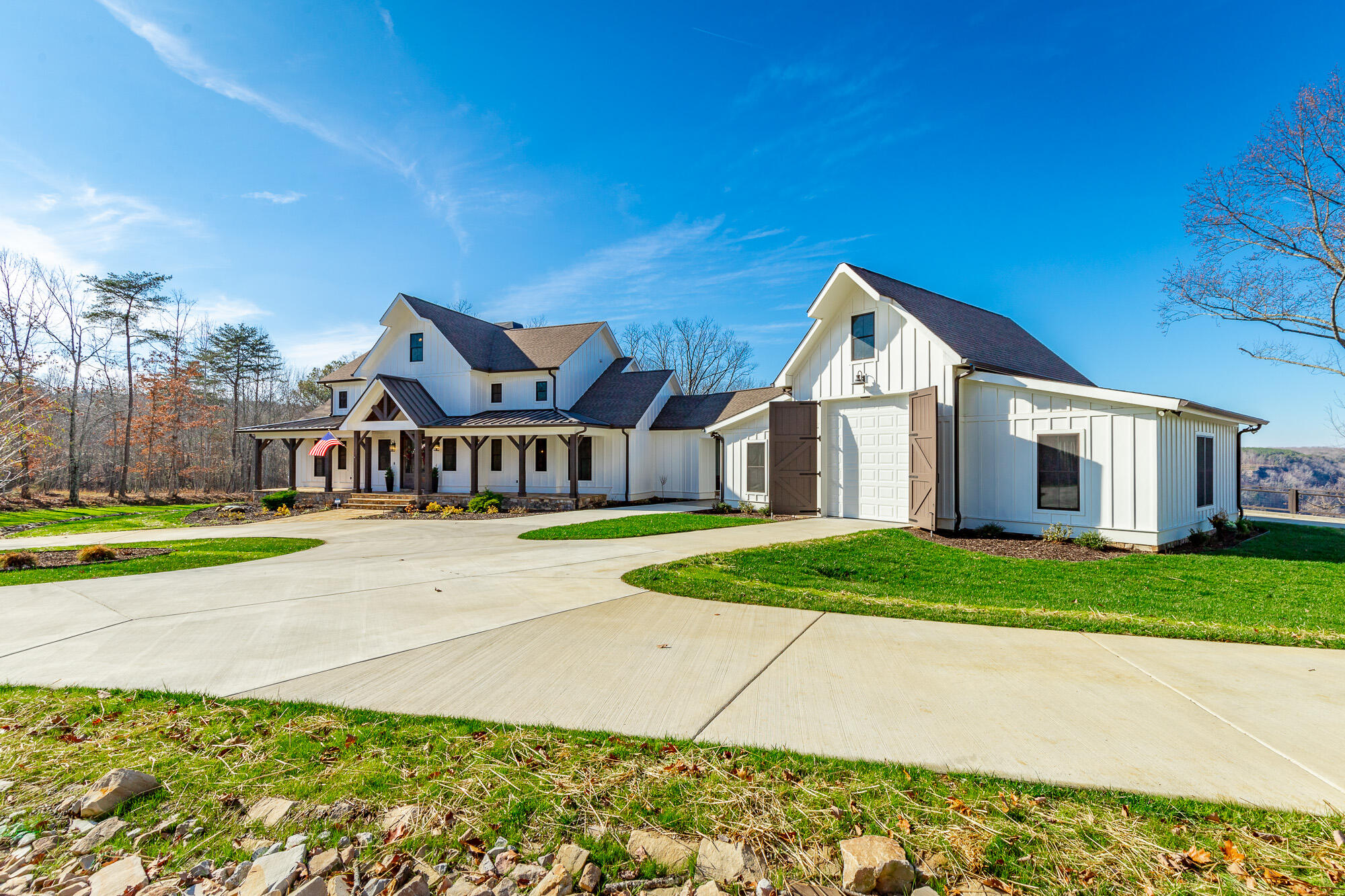 557 High Point Lane Jasper, TN 37347 - Photo 7 of 209 557 High Point Lane HD-130