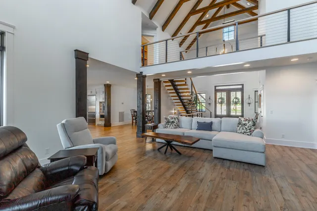 $1,550,000 | 557 High Point Lane, Jasper, TN 37347