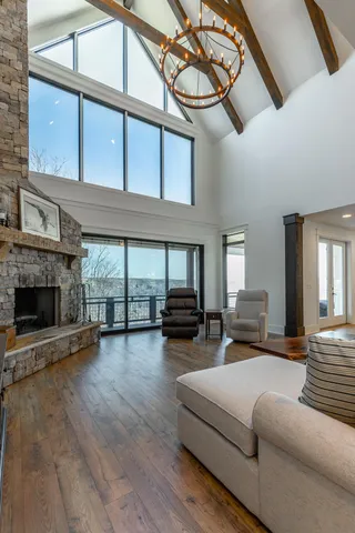 $1,550,000 | 557 High Point Lane, Jasper, TN 37347