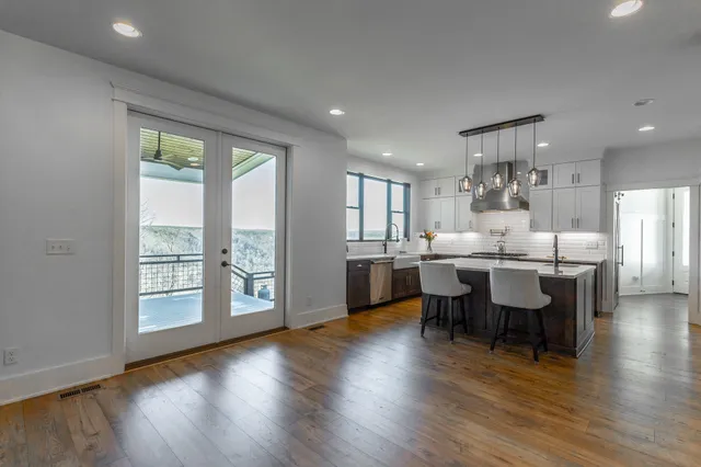 $1,550,000 | 557 High Point Lane, Jasper, TN 37347