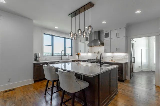 $1,550,000 | 557 High Point Lane, Jasper, TN 37347