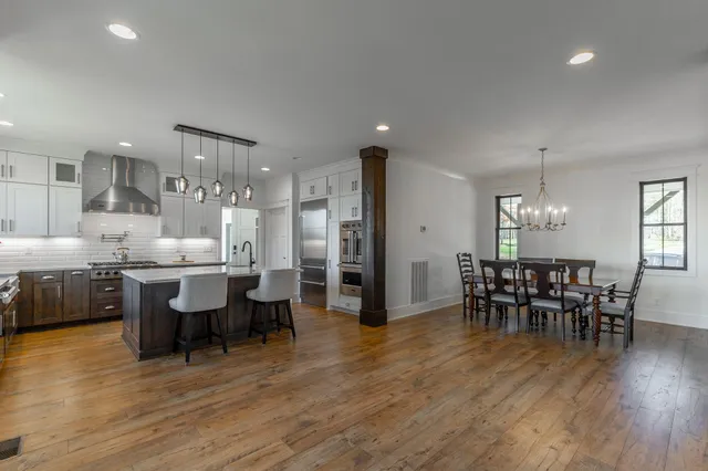 $1,550,000 | 557 High Point Lane, Jasper, TN 37347