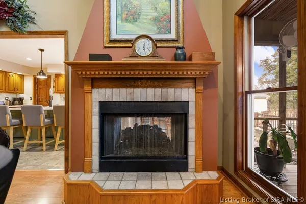$549,900 | 6910 Pioneer Trail Northeast, Georgetown, IN 47122