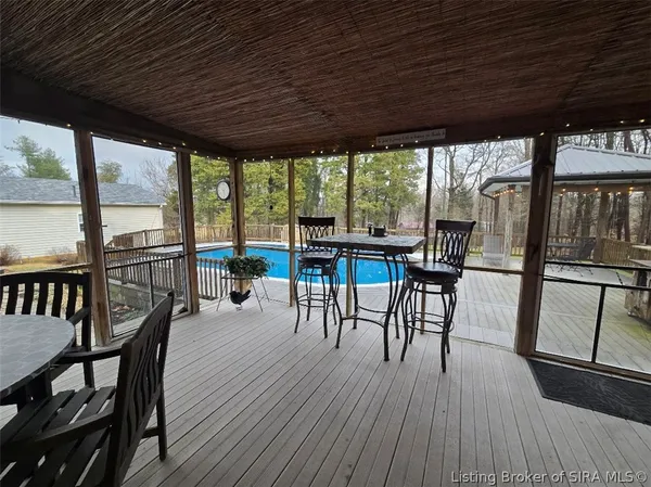 $549,900 | 6910 Pioneer Trail Northeast, Georgetown, IN 47122