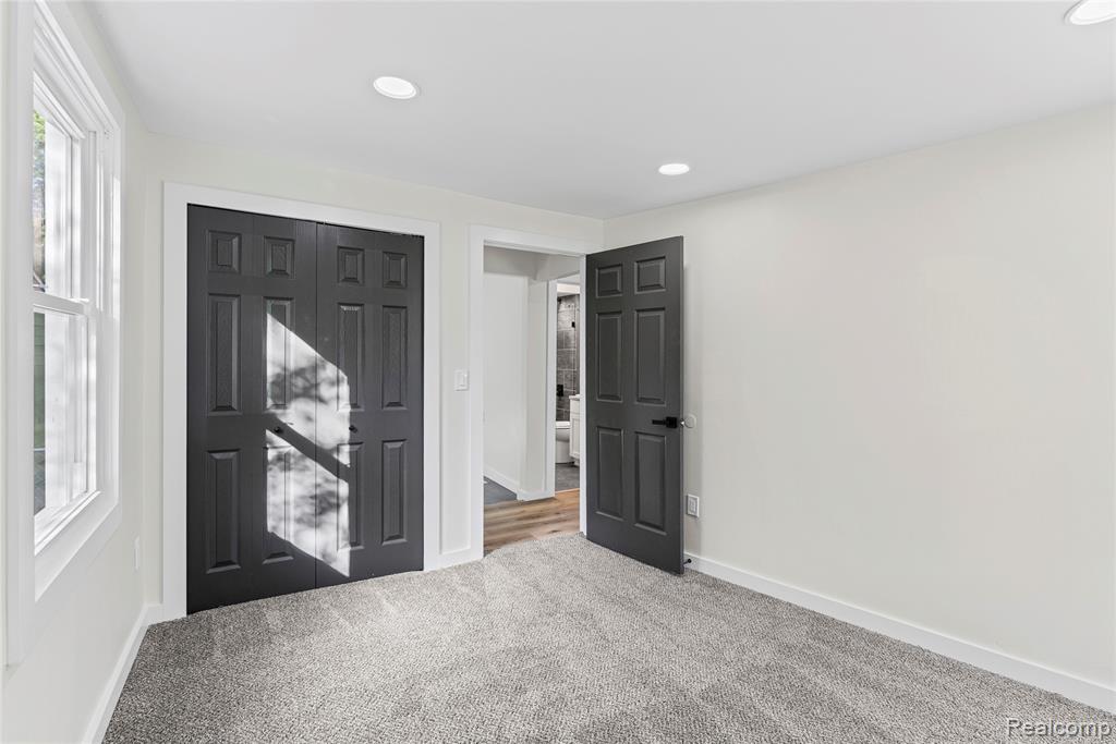 1460 West Silverbell Road Lake Orion, MI 48359 - Photo 42 of 69