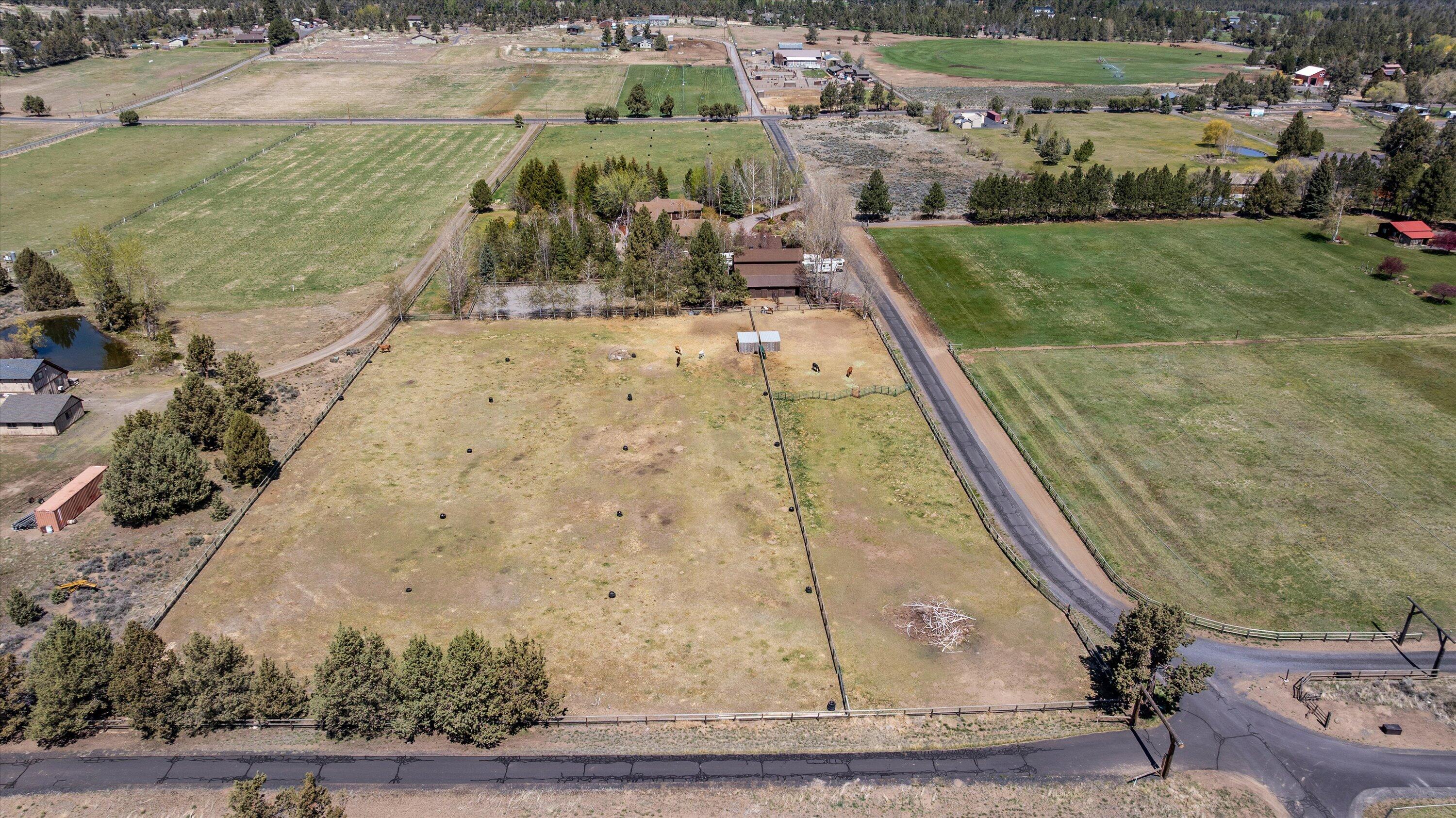 18575 Couch Market Road Bend, OR 97703 - Photo 80 of 93 90-250430_JILLROSELL-12
