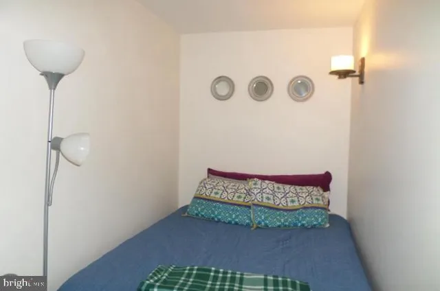 $1,850 | 2939 Van Ness Street Northwest, Unit 1212, Washington, DC 20008