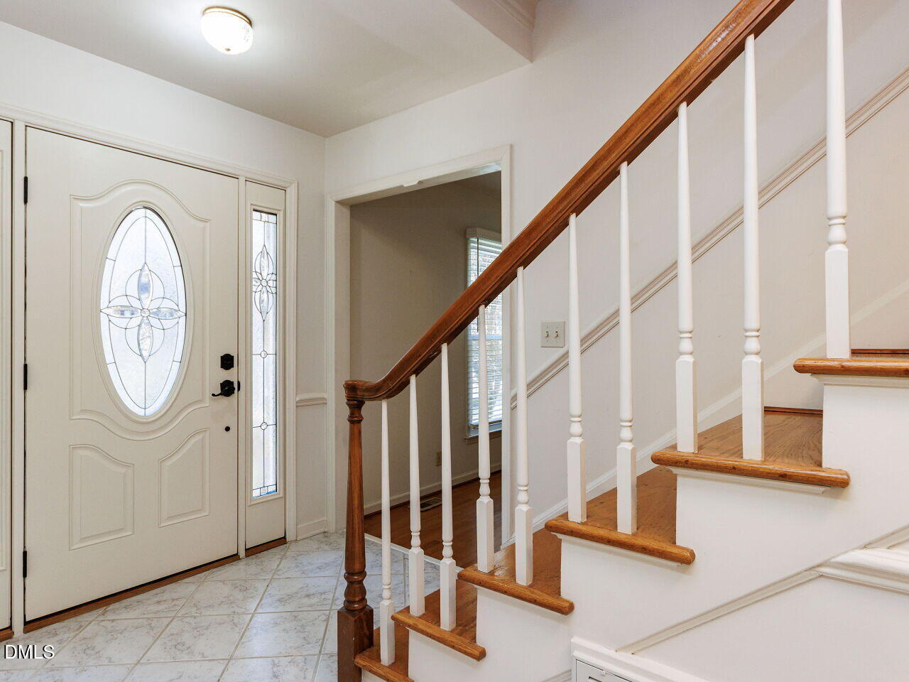 4109 Glen Laurel Drive Raleigh, NC 27612 - Photo 4 of 50 Foyer
