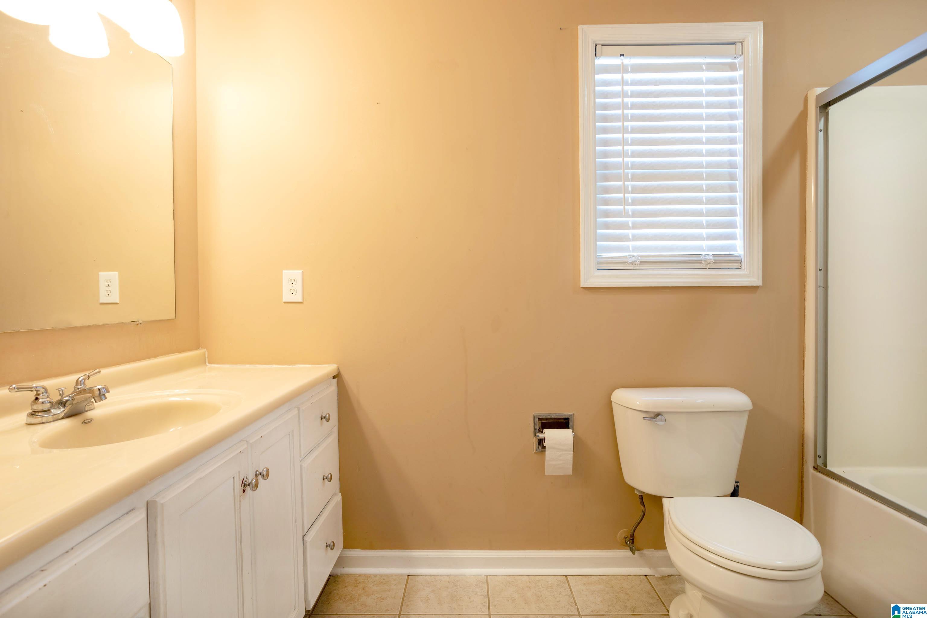 457 Tarrant Road Gardendale, AL 35071 - Photo 17 of 20