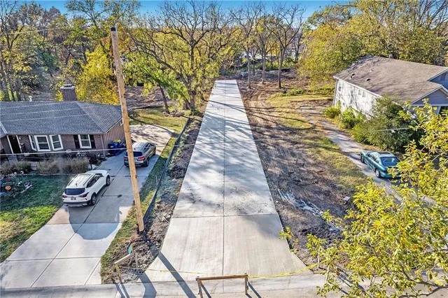 $200,000 | 6610 Florence St Mission, Mission, KS 66202