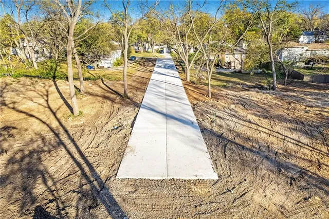 $200,000 | 6610 Florence St Mission, Mission, KS 66202