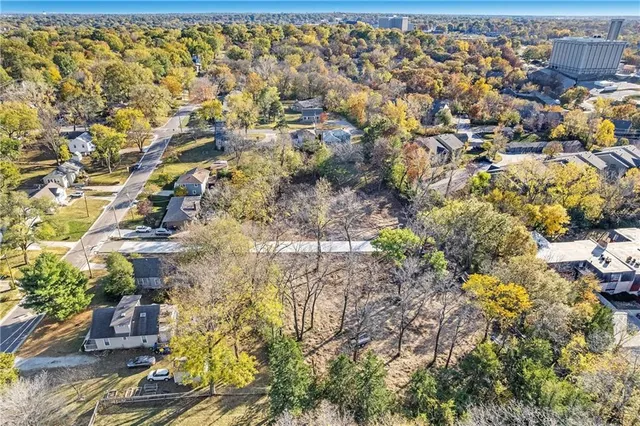 $200,000 | 6610 Florence St Mission, Mission, KS 66202