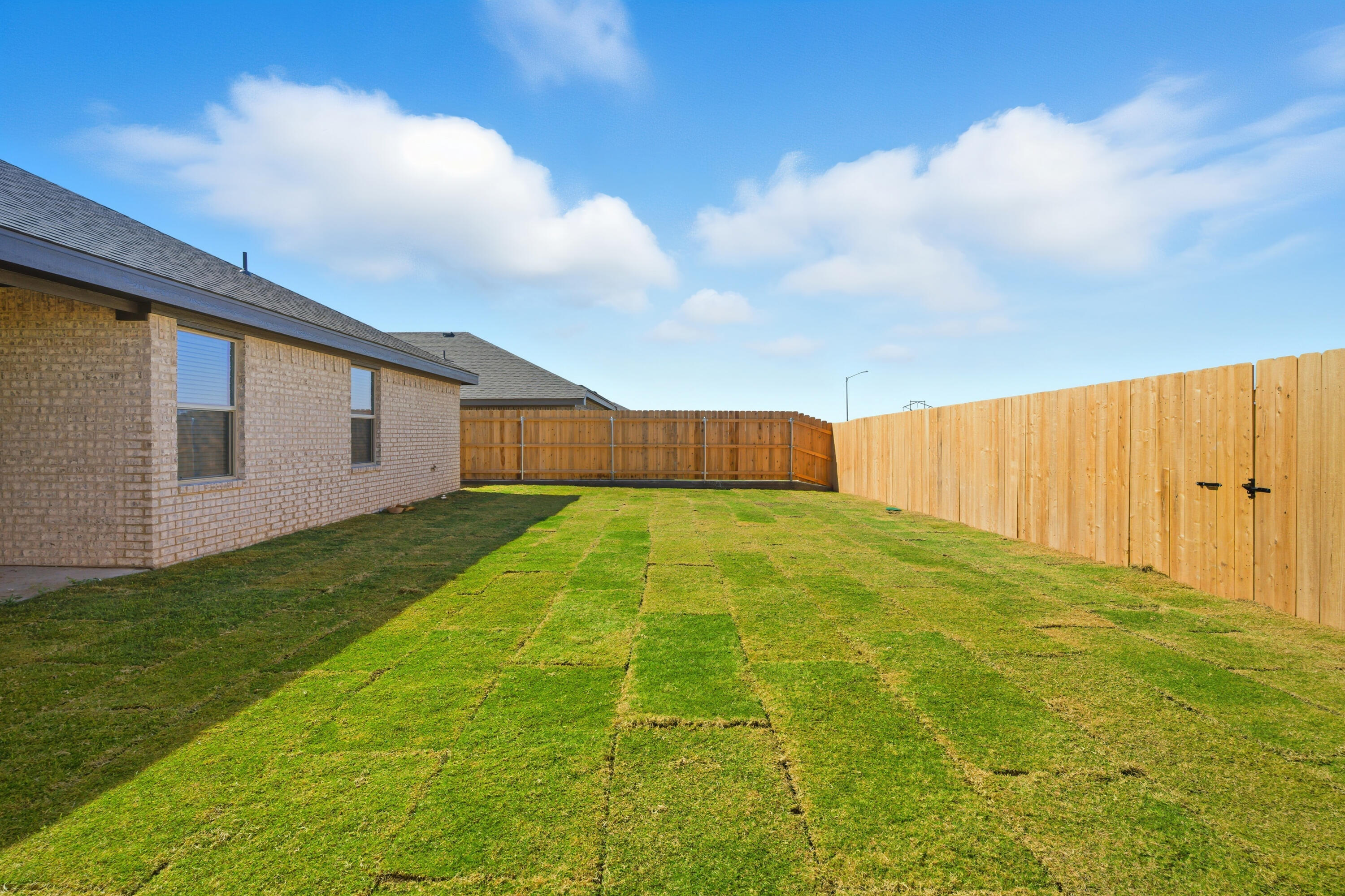 618 East 13th Street Wolfforth, TX 79382 - Photo 33 of 33 a view of a backyard