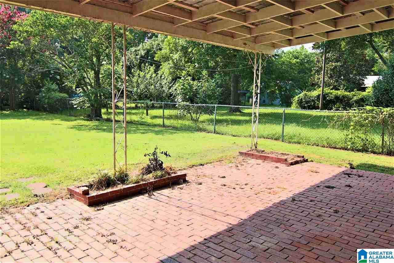 801 Lay Dam Road Clanton, AL 35045 - Photo 9 of 12 Gallery Image 9