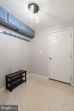 $900,000 | 9611 Whitehall Boulevard, Spotsylvania, VA 22553