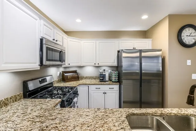 $449,900 | 85 Maple Avenue, Unit A, Rutland, MA 01543