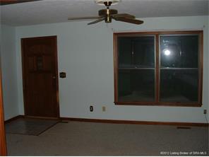 15 Walts Road Georgetown, IN 47122 - Photo 4 of 18