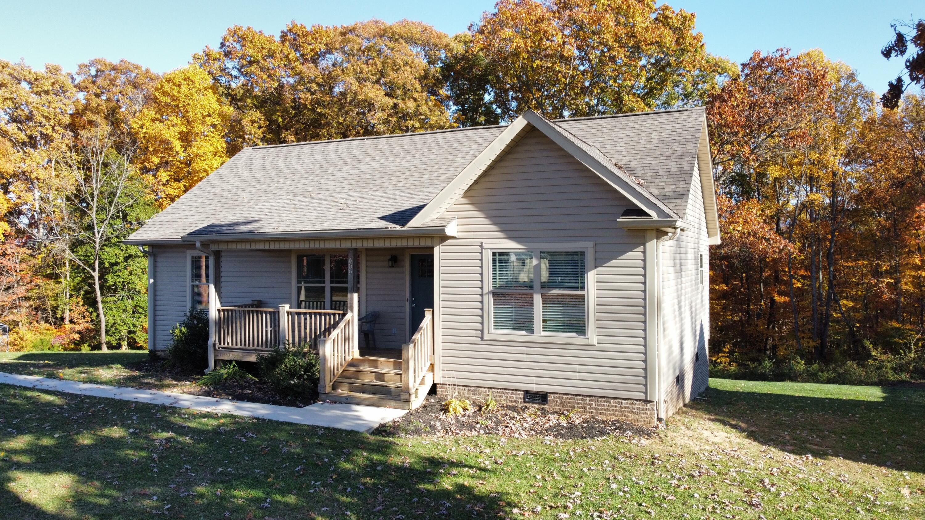 609 Matson Road Jonesborough, TN 37659 - Photo 3 of 29 3 - Front Exterior Right