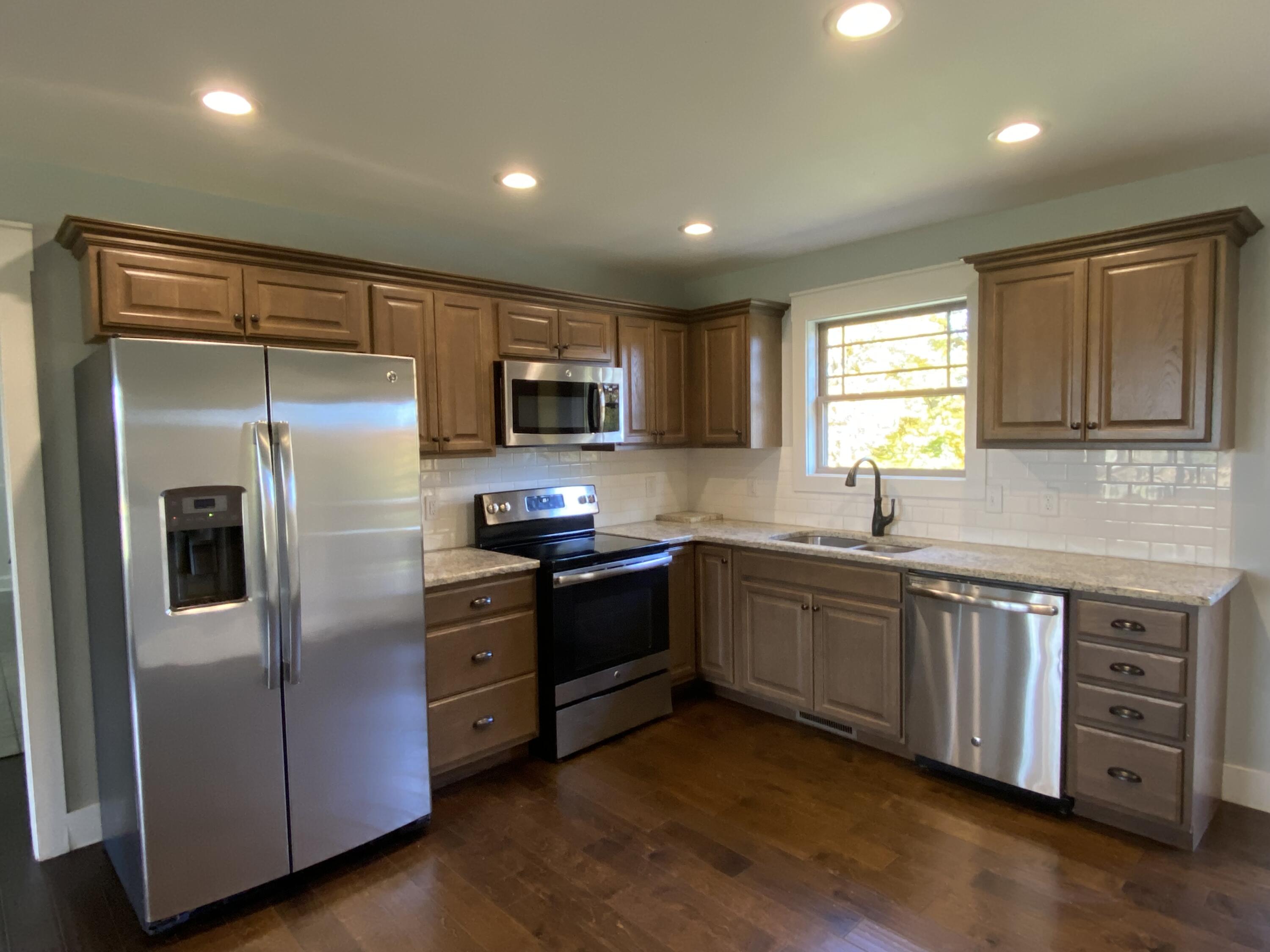 609 Matson Road Jonesborough, TN 37659 - Photo 5 of 29 7 - Kitchen 1