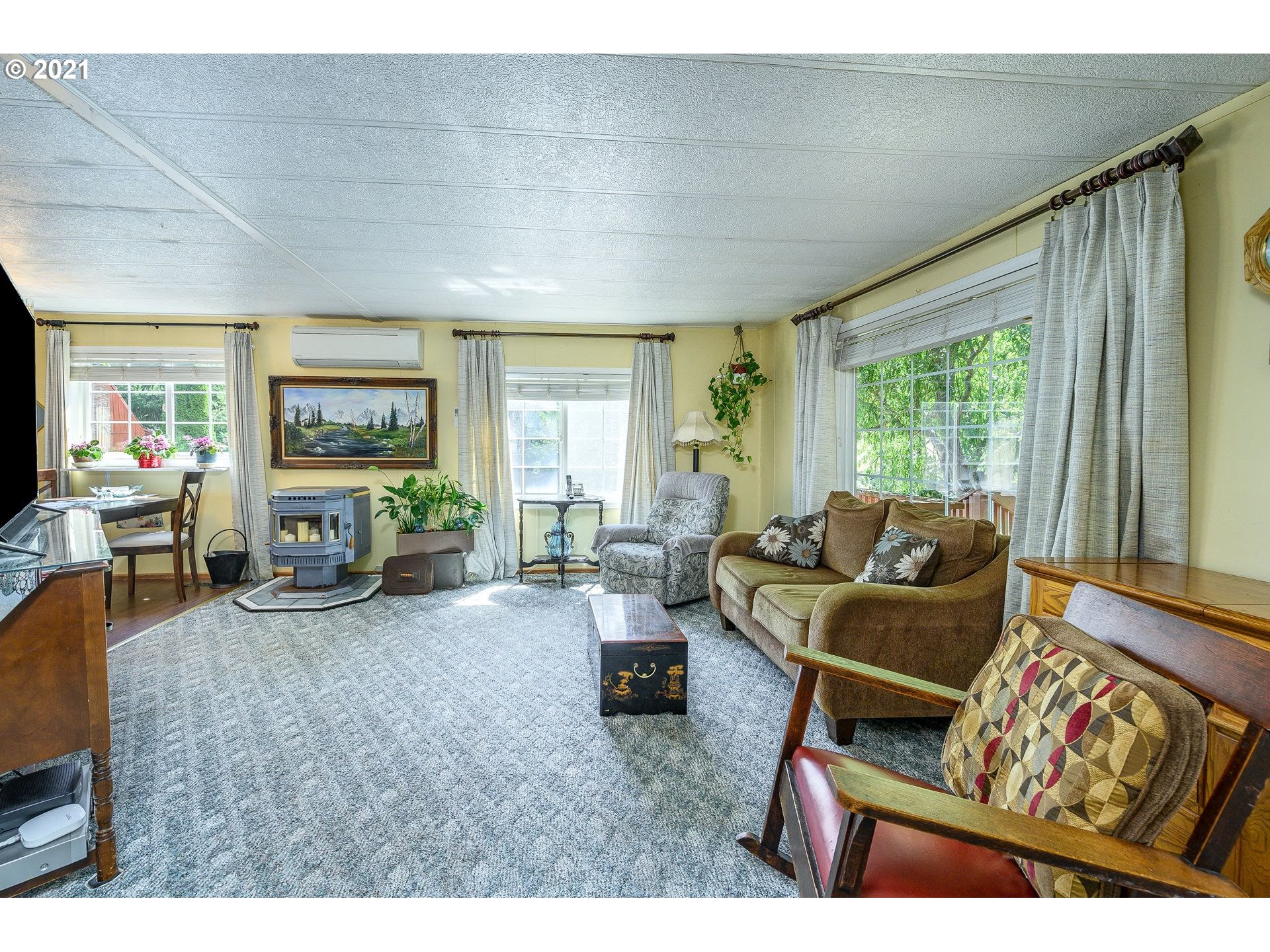 7400 Ash Street Grand Ronde, OR 97347 - Photo 8 of 23 a living room with furniture and large windows