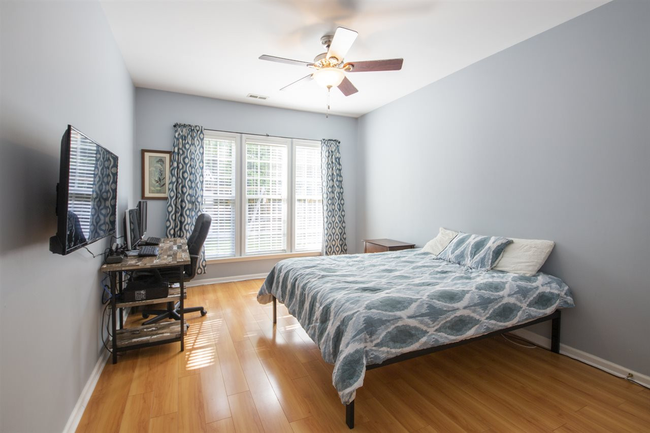 7600 Silver View Lane Raleigh, NC 27613 - Photo 18 of 30 1st Floor Bedroom
