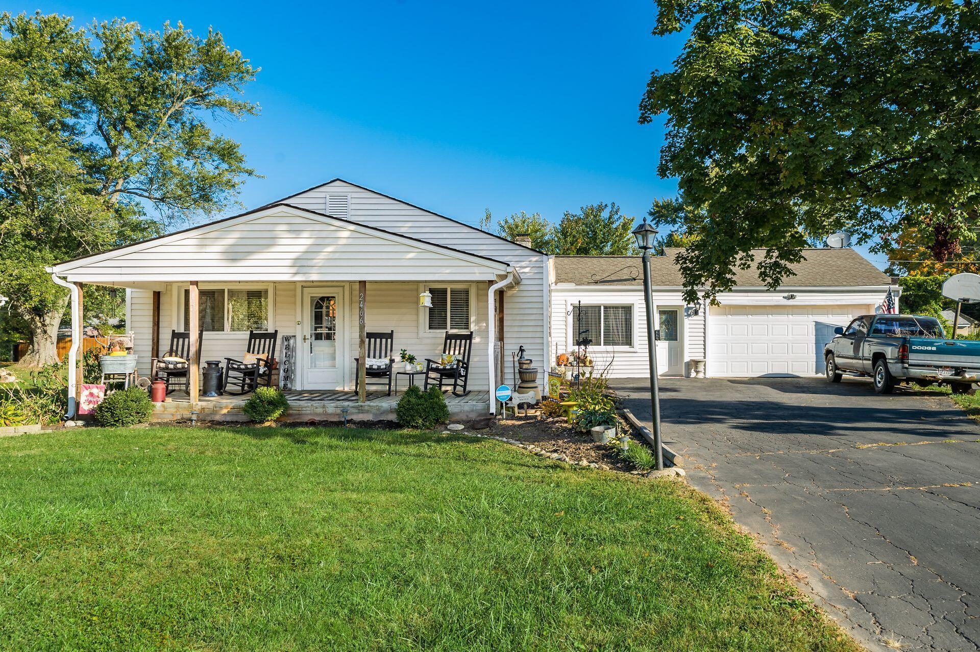 2466 East Howard Road Obetz, OH 43207 - Photo 4 of 30 004_d98a5_W E Howard Rd-007-2