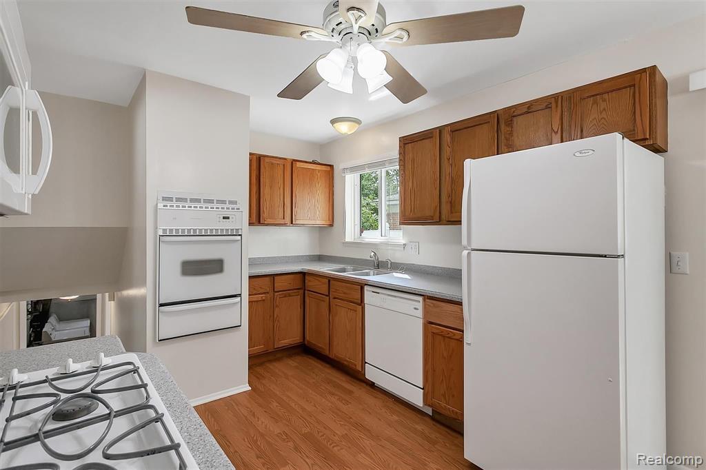 12062 Racine Road Warren, MI 48093 - Photo 12 of 46