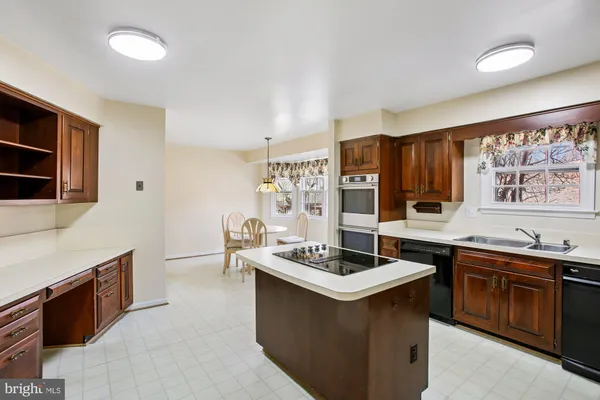 $7,500 | 6604 Tina Lane, McLean, VA 22101