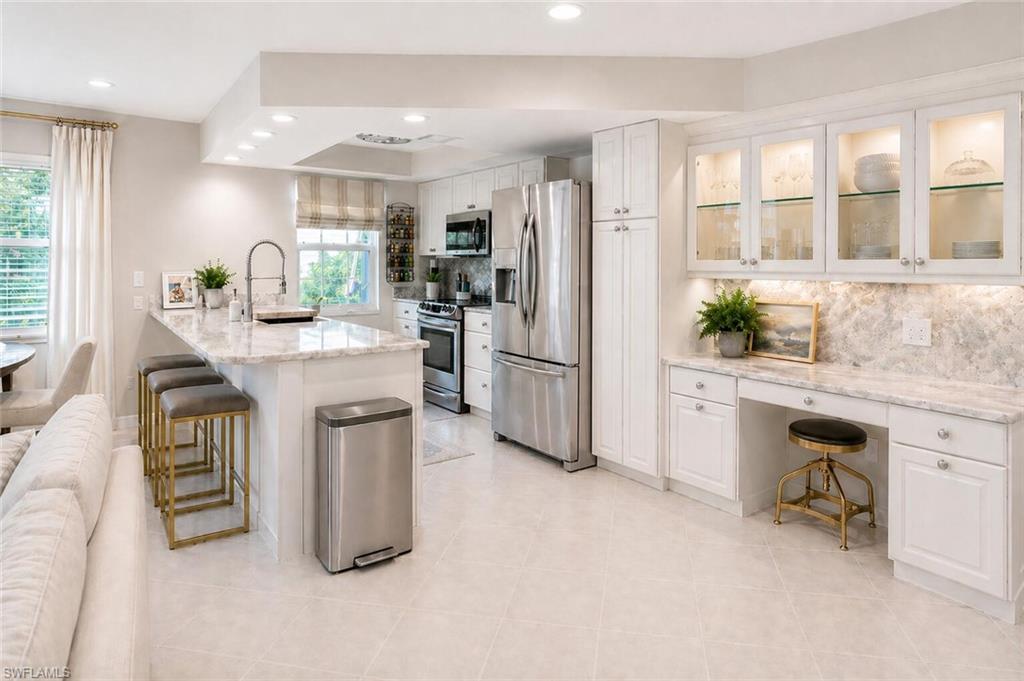 4552 Eagle Key Circle Naples, FL 34112 - Photo 3 of 28