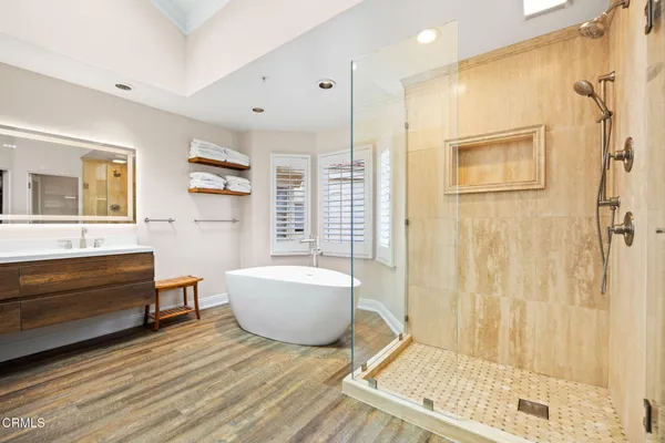 $1,850,000 | 4252 Harbour Island Lane, Oxnard, CA 93035