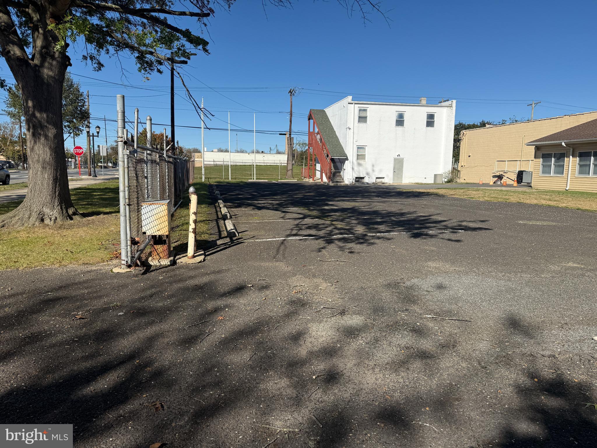511 East Grape Street Vineland, NJ 08360 - Photo 29 of 40 a view of a ocean view