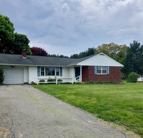 $2,200 | 2572 Forge Road, Nottingham, PA 19363